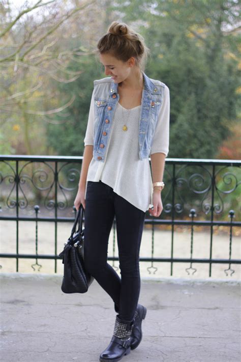 How To Wear Denim Vests For Women 2021