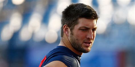 Tim Tebow Height Weight Biceps Body Measurements Age Net Worth Celebrity Plastic Surgery Hot