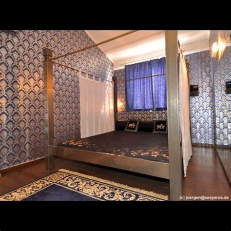2 häuser zur miete ingolstadt häusersuche ingolstadt von privat & makler sowie mietgesuche für haus mieten ingolstadt jetzt mietgesuch inserieren und chancen erhöhen. Bordell/Laufhaus - Franzis Haus aus Ingolstadt | Chixxi.com