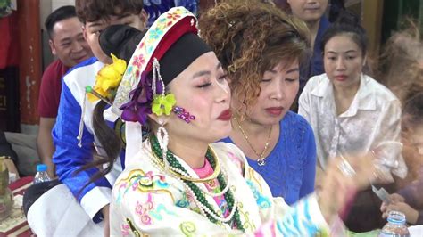 Đầu năm 2021, bà hằng được bầu vào làm thành viên hđqt kienlongbank. Cô Ba Bông - Tân Đồng : Trần Thị Thu Hằng - YouTube