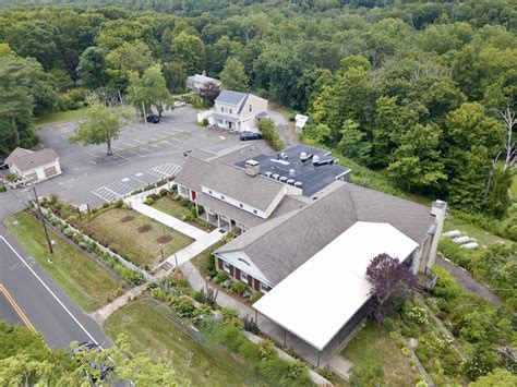 109 Black Rock Tpke, Redding, CT 06896 - Retail for Sale | LoopNet