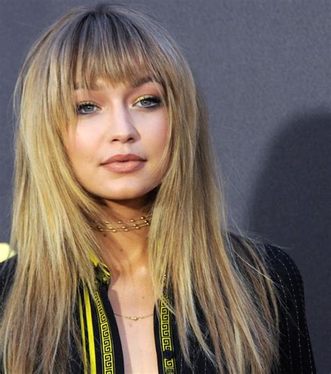 Frange longue, frange effilée, frange rideau : les meilleures idées à