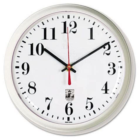 Chicago Lighthouse Selfset Wall Clock 9 14in White Ilc67102602