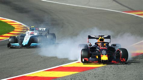 Max verstappen has been praised by george russell after once again taking the fight to mercedes max verstappen thrust red bull into contention ahead of sakhir gp qualifying by beating valtteri. F1 2019: Belgium GP; Max Verstappen crash | Fox Sports