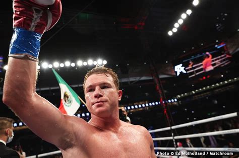 Billy joe saunders' clash with canelo alvarez will not go ahead, according to the brit's dad. Canelo Alvarez Vs. Billy Joe Saunders: AT&T Stadium In ...