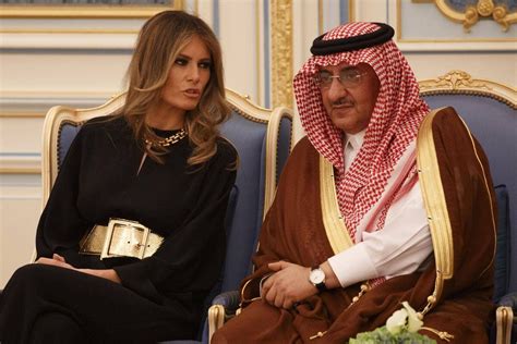 Trumps Wife Melania Keeps Her Head Bare During Saudi Arabia Visit