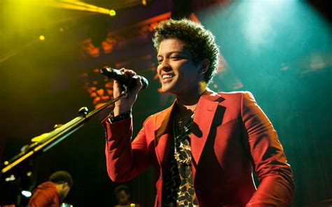 Bruno Mars Performs At Annual Posse Gala The Posse Foundation