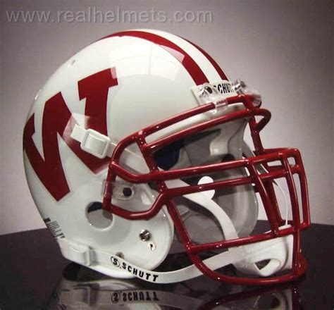 WISCONSIN BADGERS 1990 Gameday Football Helmet | eBay The best gifs are on giphy.