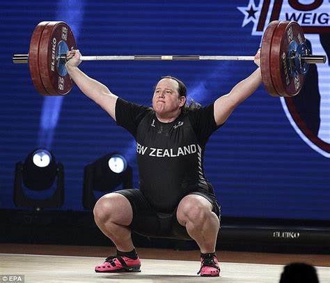 Transgender weightlifter, laurel hubbard wins gold at… Australia wants transgender Kiwi weightlifter banned ...
