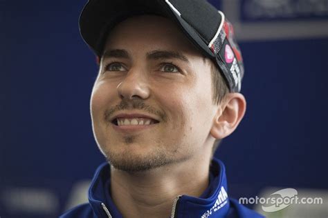 Lorenzo Returns To Yamaha As Test Rider