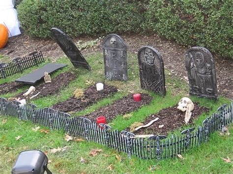 Thanksgiving decorations seasonal decor halloween decorations. DIY cemetery decorations☻ | Halloween maze, Halloween ...