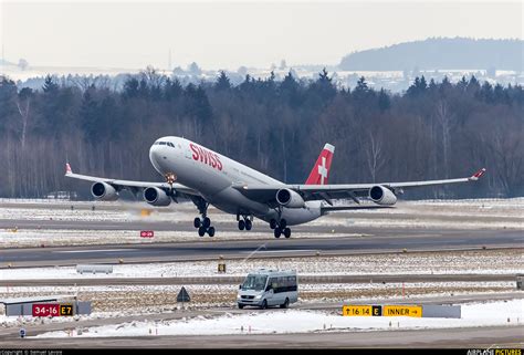 Hb Jmc Swiss Airbus A340 300 At Zurich Photo Id 874403 Airplane