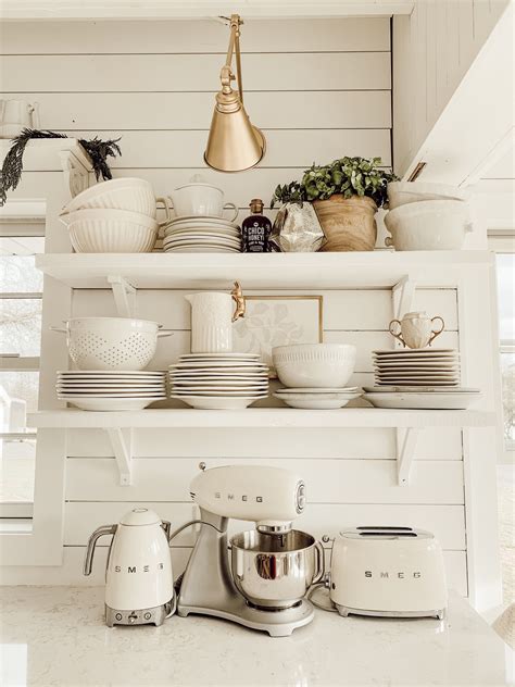 Country Kitchen Shelves Diy