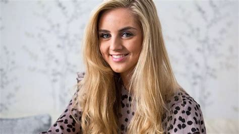 Beauty Queen Branded Ugly Stick Thin B H By Bullies Wins Miss England Heat In Incredible