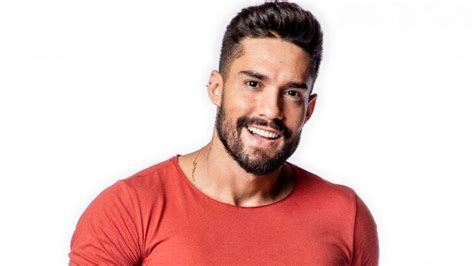 Perfil criado para ajudar nas votacões do bbb21 brasil 🇧🇷 📍bbb itália 🇮🇹 #teamdayane. Arcrebiano é eliminado do BBB21