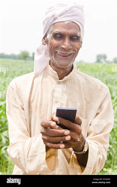 India Farmer Phone Hi Res Stock Photography And Images Alamy