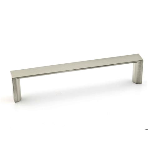 Central lifting mechanism for upper cabinet. Richelieu Hardware Contemporary 6-5/16 in. (160 mm ...