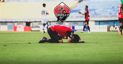 พงษ์ศิริ ฐาราชวงศ์ศึก ปธ.ลำพูน วอริเออร์ ออกมาเผยหลังเกมสุดท้ายในรอบแบ่งกลุ่ม กลายเป็นทีมแชมป์การแข่งขันฟุตบอลออมสินลีก รอบ เนชั่นนัล. ศิริพงษ์ ฐาราชวงศ์ศึก ประธาน ขุนพลนเรศวร เผยเตรียมปิดดีล ...