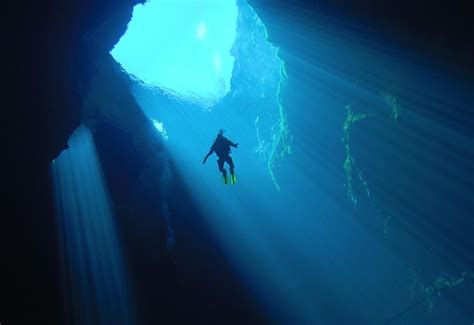 Cave Diving In The Nullarbor Is Like Floating In Space Cave Diving