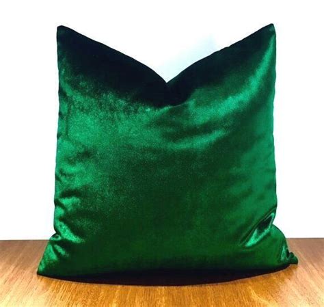 Maybe you would like to learn more about one of these? 20 Luxury Emerald Green Velvet Throw Pillows, Velvet ...
