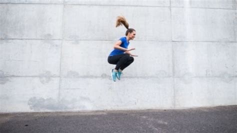 How To Jump Higher 18 Exercises Thatll Have You Flying High ⬅️