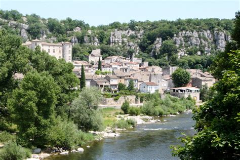 Patrimoine Vogüé Village Préféré Des Français