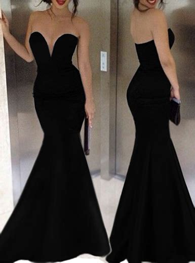 Mermaid Style Maxi Dress Black Sweetheart Neckline Off The Shoulder Style