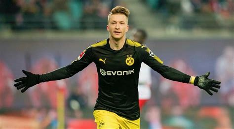 Reus spent his youth career at borussia dortmund. Marco Reus gets on the scoresheet again as Borussia Dortmund draw RB Leipzig 1-1 away in the ...