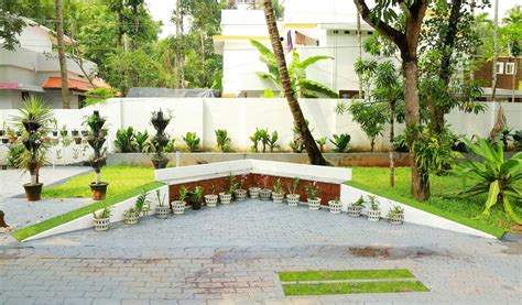 Courtyard Landscape Design In Kerala