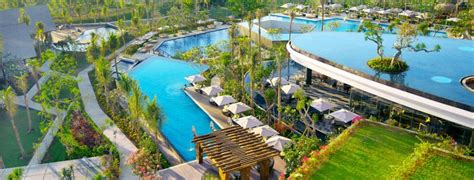 Balis Best Swim Up Bars