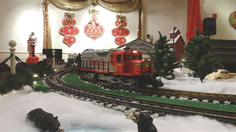 Tracking Down Holiday Fun At Fairfield Museums Train Show