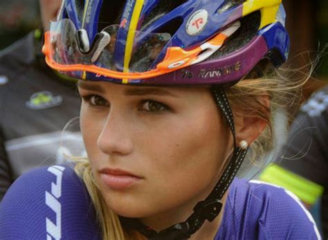 This Dutch Cyclist Will Melt Your Heart Ftw Gallery Ebaum S World