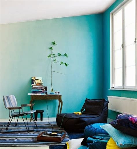 Painting every wall a different color in your home or business can look a little crazy, but all neutral walls can look dull. 10 Creative wall painting ideas and techniques for all rooms