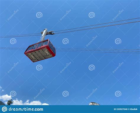 Aerial Tram At Whistler Peak Canada Stock Photo Image Of Horizontal