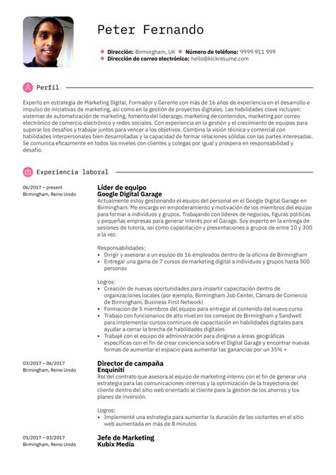 Es tan sencillo como añadir la información personal correcta, en nuestro asistente de creación, para obtener tu cv con una de nuestras plantillas diseñadas. Líder del equipo en Google ejemplo currículum ejemplo ES | Kickresume