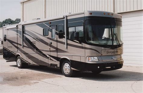 New Workhorse Ufo™ Chassis Brings Wave Of New Choices To Motor Home Buyers