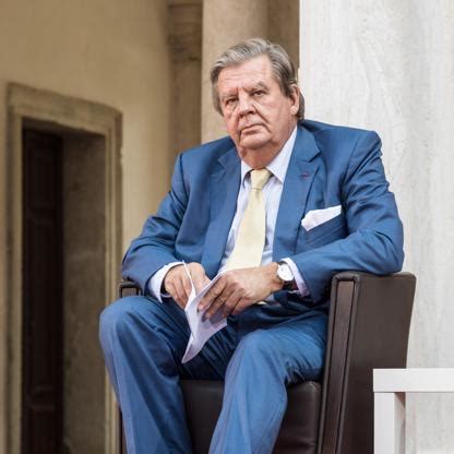 Billionaire johann rupert, falsely accused of colluding with deputy president cyril ramaphosa to reverse president jacob zuma's decision to appoint a finance minister in december, regards his. Johann Rupert & family