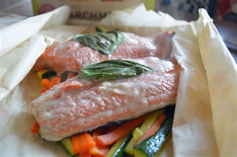08.10.2021 · always cook salmon to a safe internal temperature of 145 degrees fahrenheit (until the flesh is opaque and separates easily with a fork) to avoid food poisoning, per the u.s. How to Cook Salmon in a PaperChef Parchment Bag | Delishably