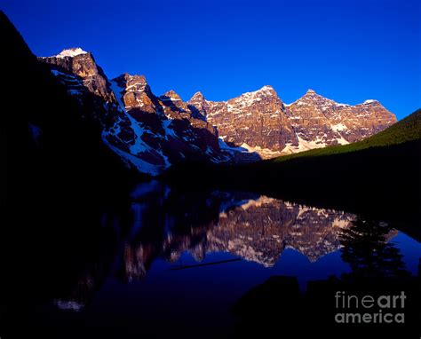 Moraine Lake Sunrise Photograph By Terry Elniski Fine Art America