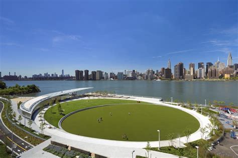 Hunters Point South Waterfront Park In Long Island City New