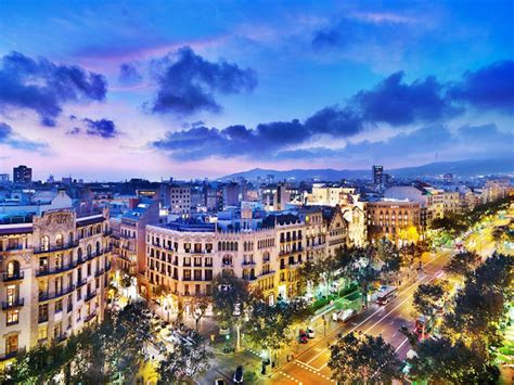 Barcelona is a city with a wide range of original leisure options that encourage you to visit time and time again. the best tourist attractions: Barcelona, Spain - Tourist ...