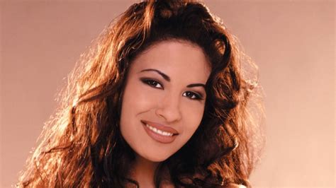 Selena Quintanilla Series Coming To Netflix See The Announcement