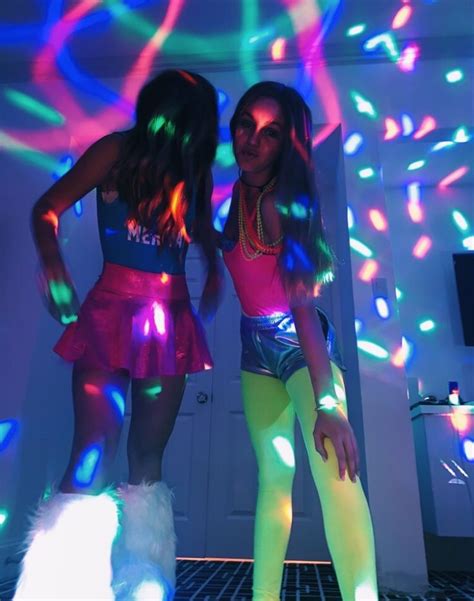 Best Friends Neon Party Outfits Glow Party Outfit Neon Outfits