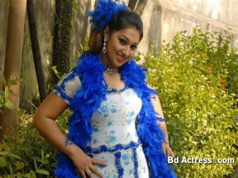 All Actress Photo Gallery Bangladeshi Hot Actress Apu Biswas Hot