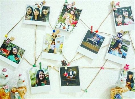 Hiasan kamar wall decor dekorasi dinding merupakan hiasan dinding yang didesain elegan dengan motif unik. Jual cetak foto ala polaroid / hiasan kamar / kado di ...