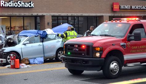 Photos Deadly Oak Lawn Car Crash Wgn Tv