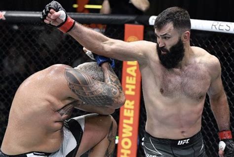 Andrei Arlovski Survives Late Pressure From Felipe In The Co Main Event Of Ufcvegas40