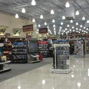 Fry's electronics has quietly closed its store on commerce avenue near gwinnett place mall in unincorporated duluth. Fry's Electronics - Electronics - Duluth, GA - Reviews ...