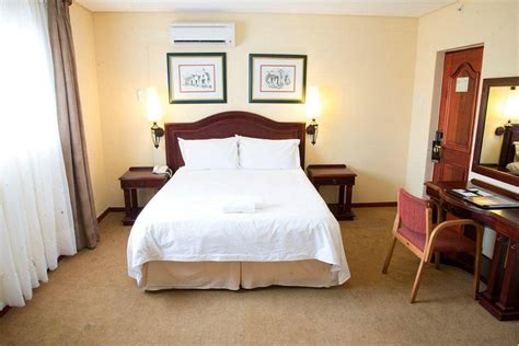 Premier Hotel Regent Desde 246032 East London Sudáfrica