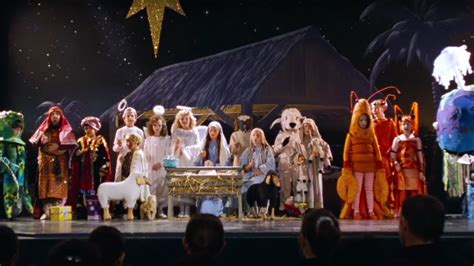 How School Nativity Plays Are Going Ahead This Christmas Huffpost Uk